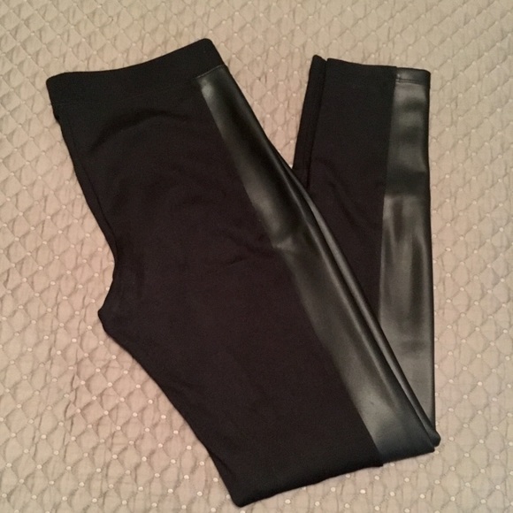 Express Pants - EUC Express black leggings